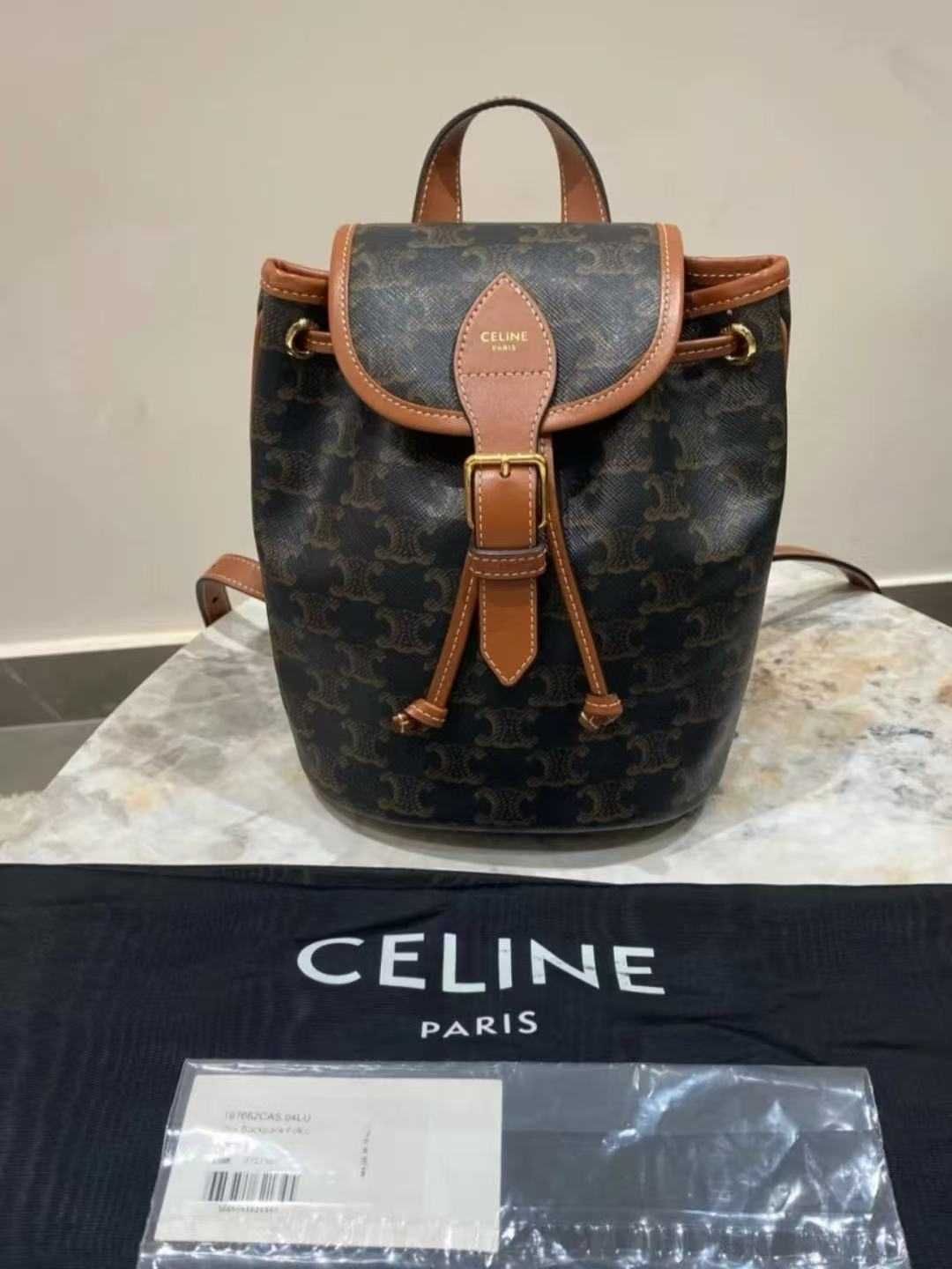 Mochila CELINE Triomphe Folco - Tamanho Mini