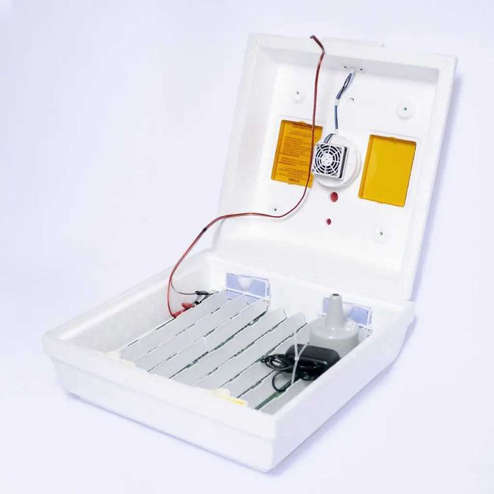 Інкубатор Квочка МІ-30-1Е-12 цифра, з вентилятором 220/12В акумулятор.