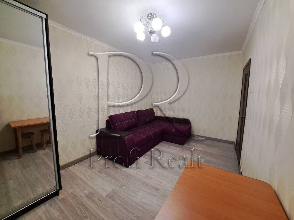 Без %! Продаж 1 кімн. квартири  вулиця Рональда Рейгана 11А