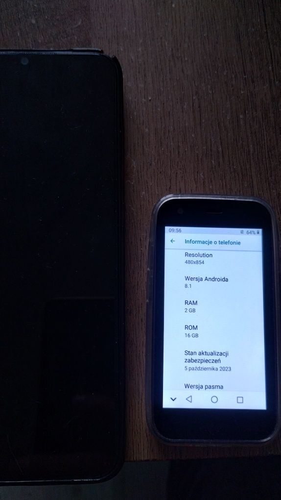 Smartfon xs-15 bardzo maly