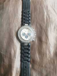 Zegarek damski Geneva na czarnym żelowy pasku