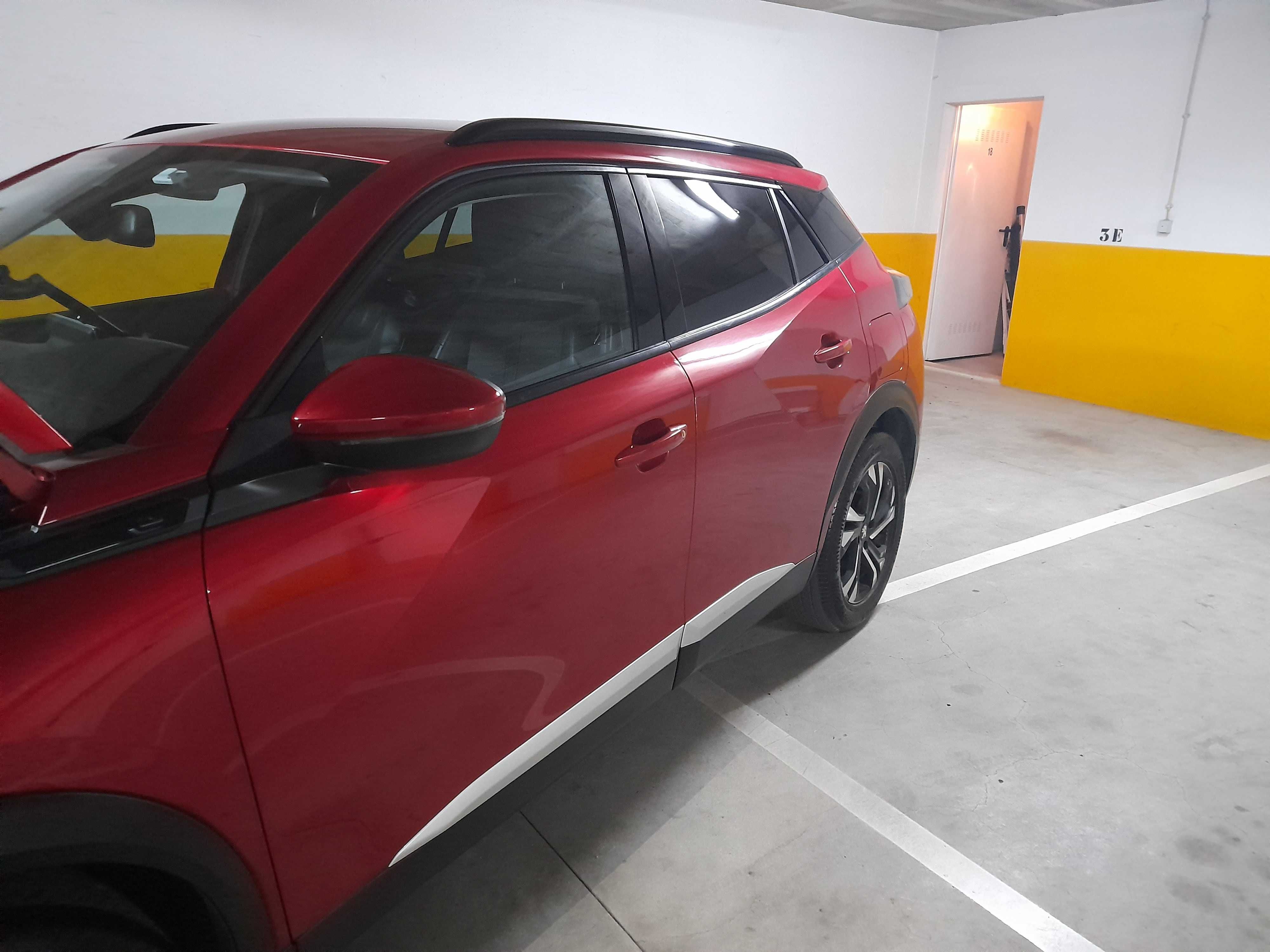 Peugeot e-2008 50 kWh Allure