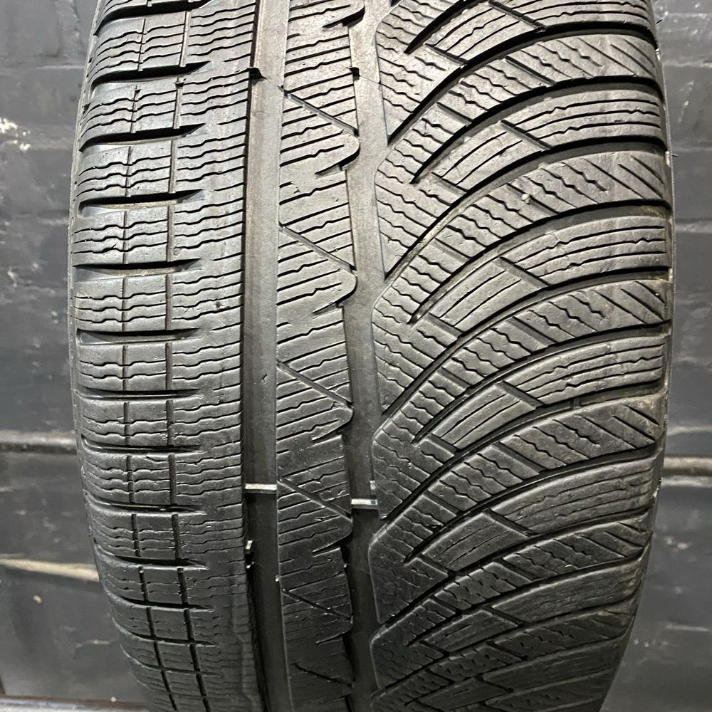 1шт одна шина 245/40 R17 Michelin Pilot Alpin PA4
