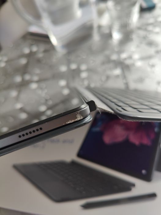 Lenovo Tab p11 com teclado e caneta