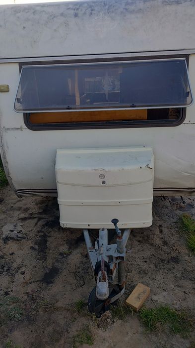 Обмін  прицеп кемпінгу на авто