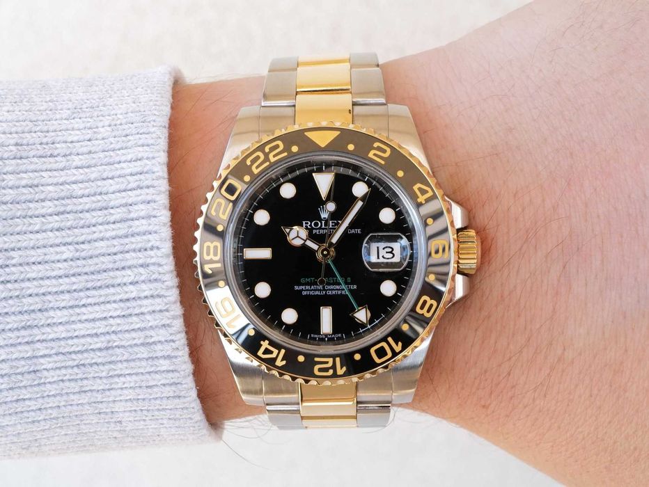 Rolex GMT-Master II  18K Yellow Gold Black Dial