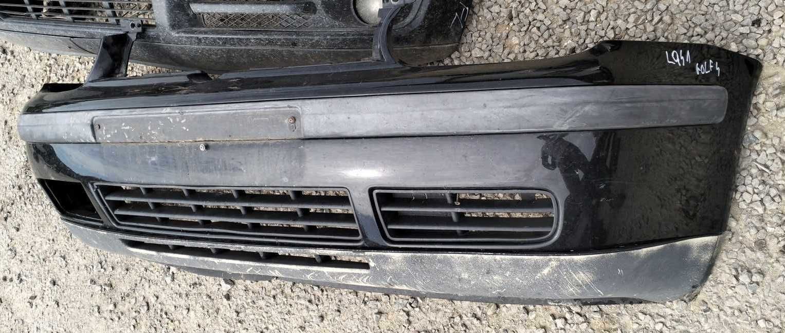 zderzak przedni vw golf IV