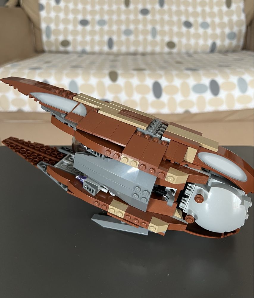 Lego Star Wars 7752 - Count Dooku’s Solar Sailer