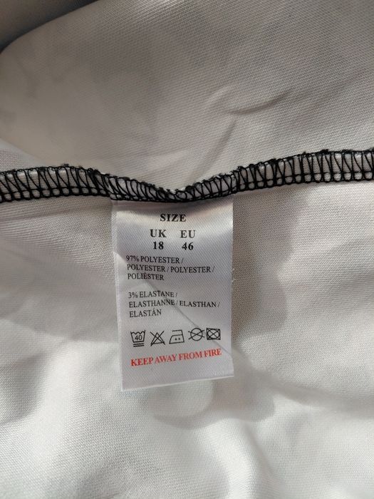 Kopertowa sukienka 46