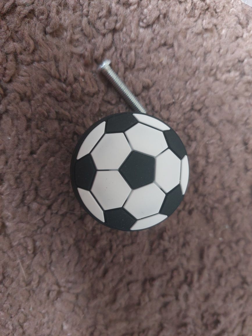 Мебельная ручка Футбольный мяч