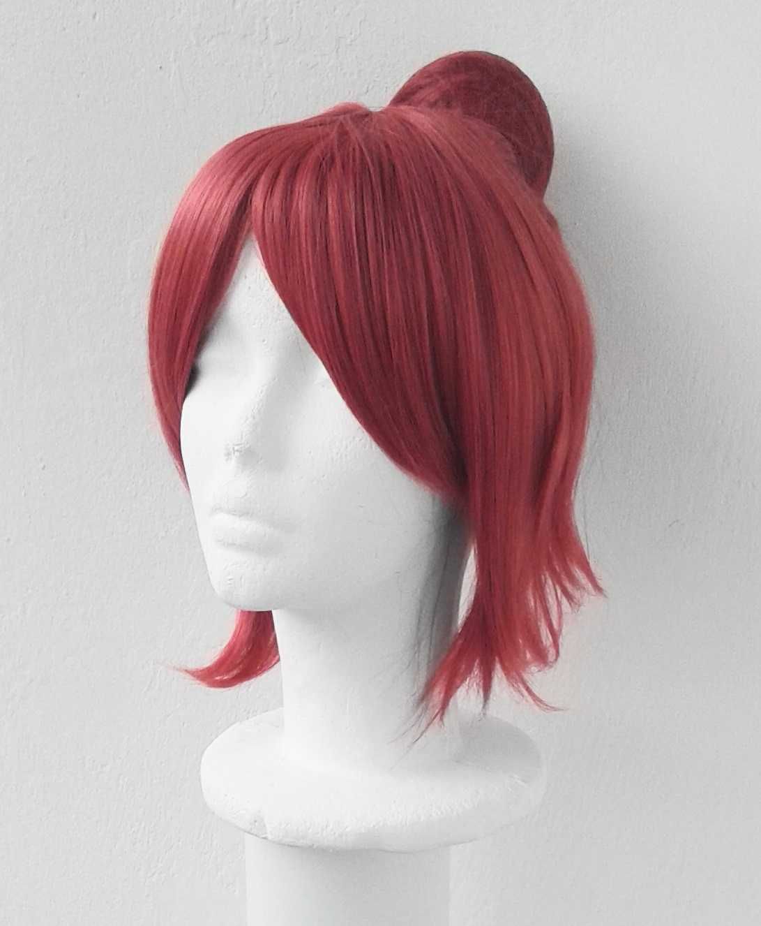 Maki Love Live Czerwona peruka krótka z kokiem koczkiem cosplay wig