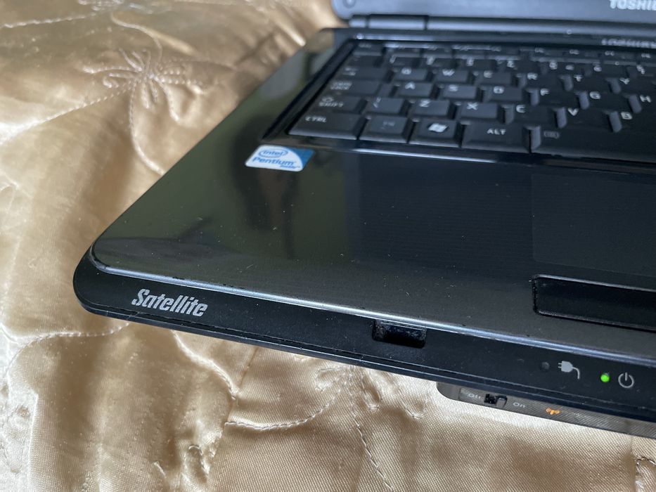 Laptop Toshiba Satellite L300