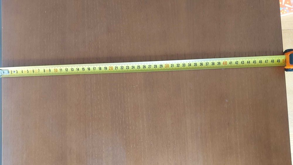 Móvel Televisão (TV) em madeira maciça