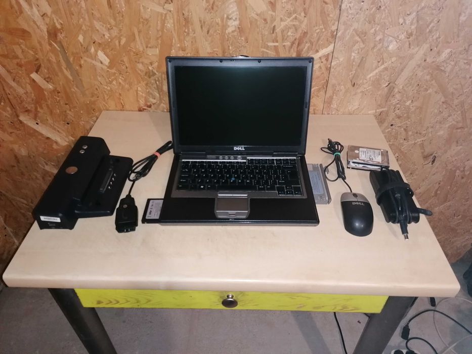 LAPTOP DELL Latitude + OBD2 w10 Diagnostyka Full Opcja !!!
