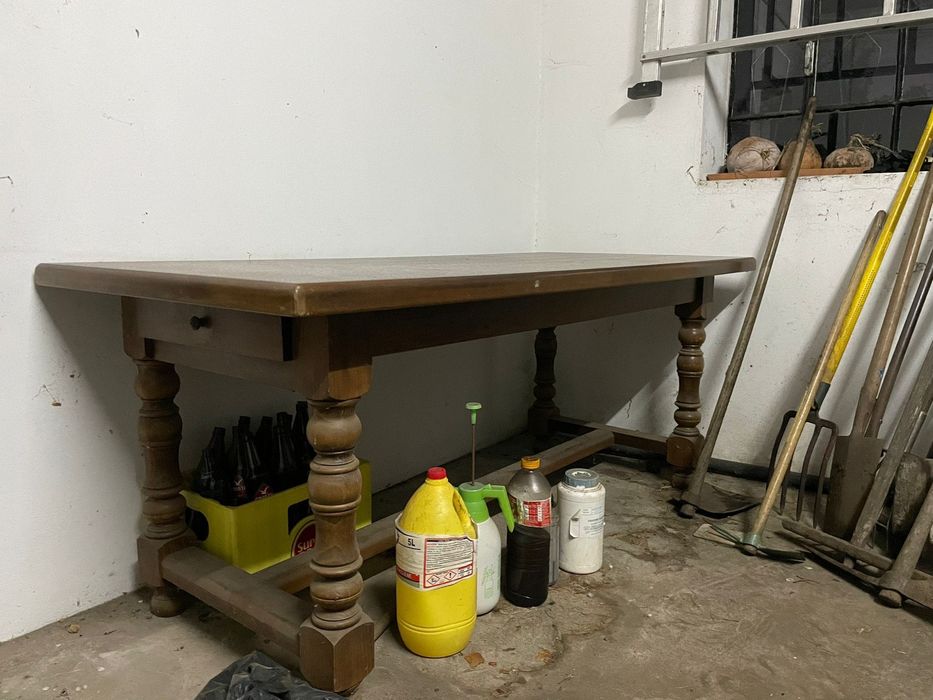 Mesa para sala de jantar
