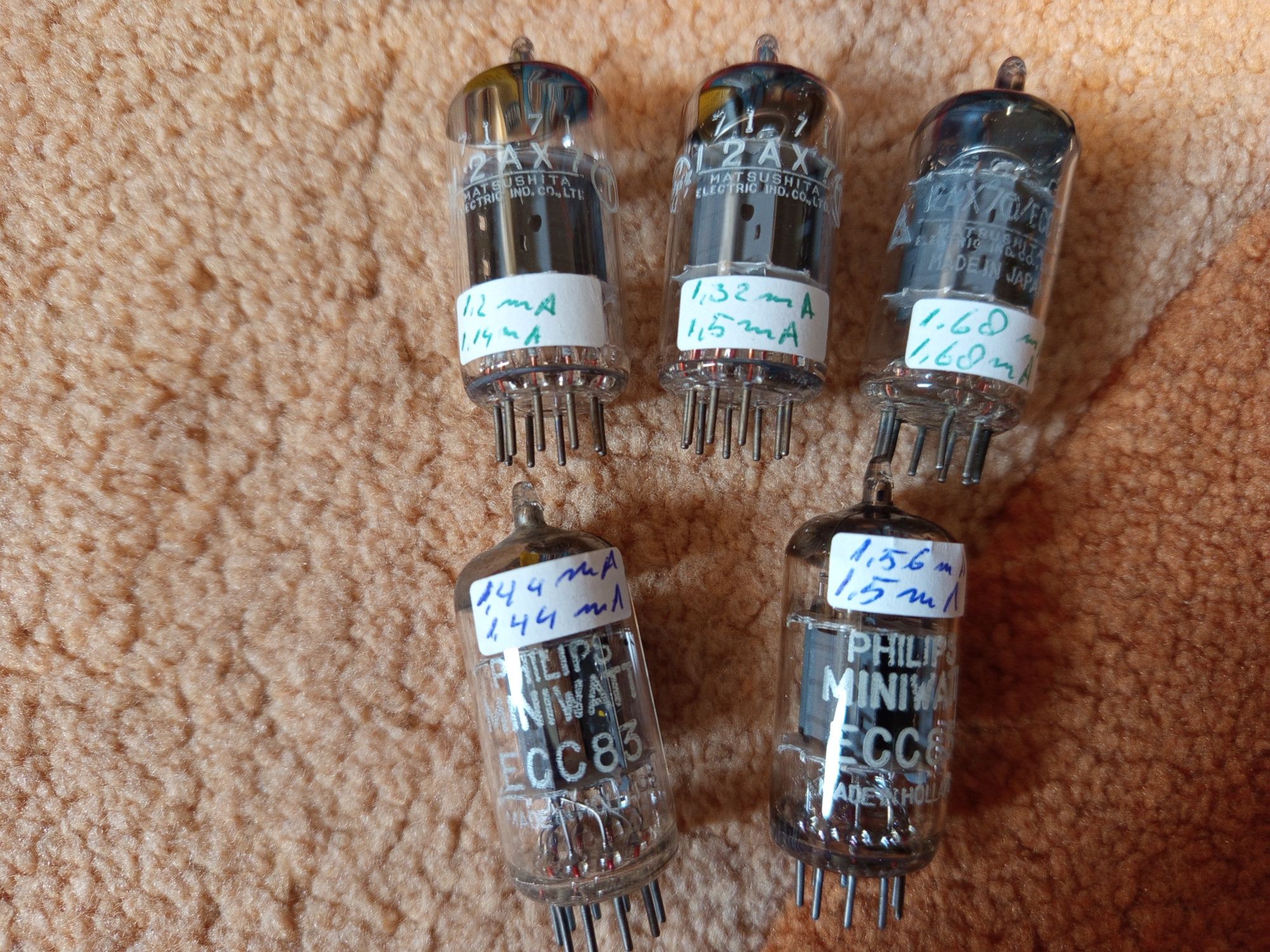 válvulas N.O.S El84, Philips EL34(Mullard made Xf2), Ecc83 Telefunken,