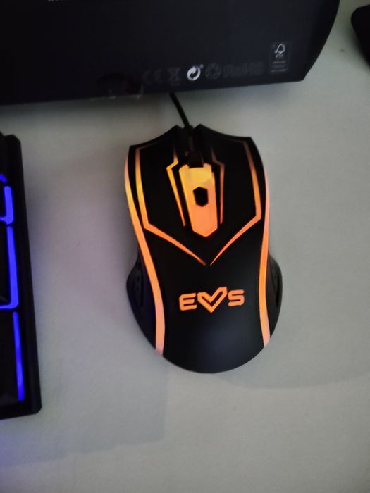 Conjunto gaming led teclado + rato + mouse pad