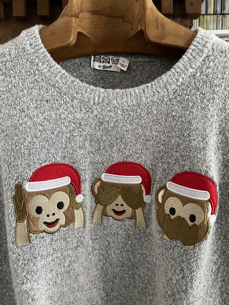 Camisola muito suave com aplicações