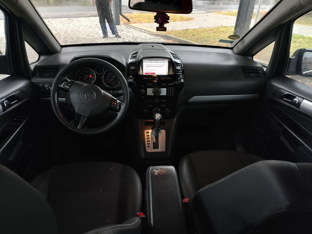 Opel Zafira Lift 1.9CDTi 2009r 7 miejsc  259tys