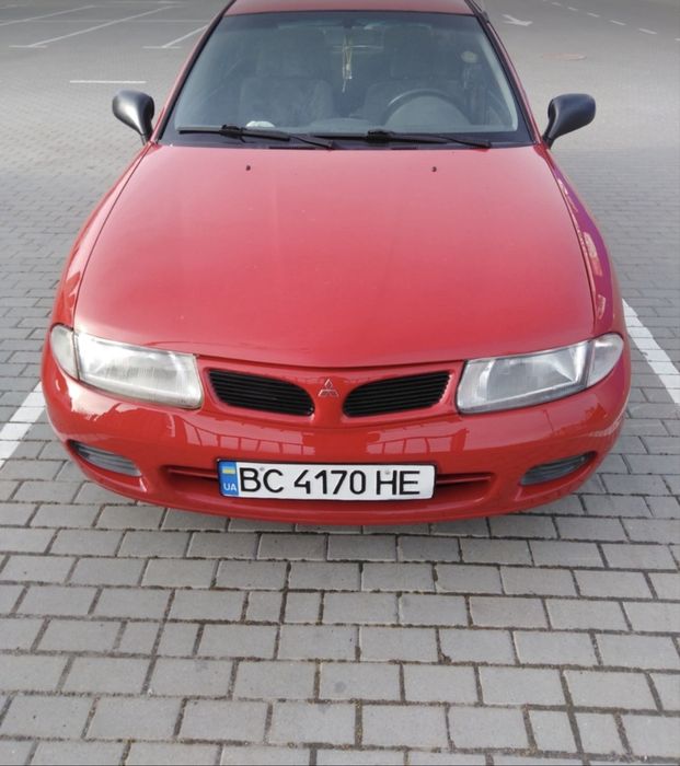 Mitsubishi carisma