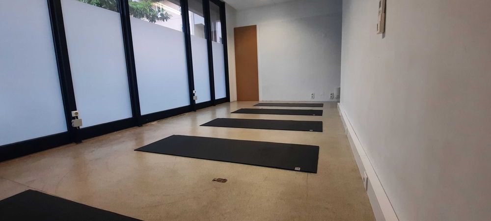 Sala _ Estúdio para alugar em Telheiras