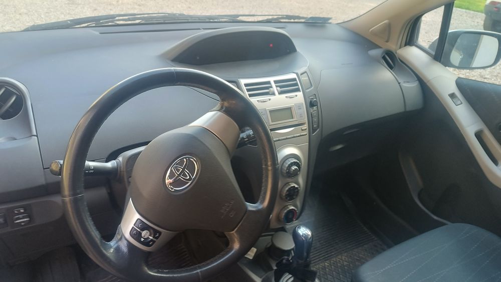 Toyota Yaris 1.4D diesel 3 drzwi