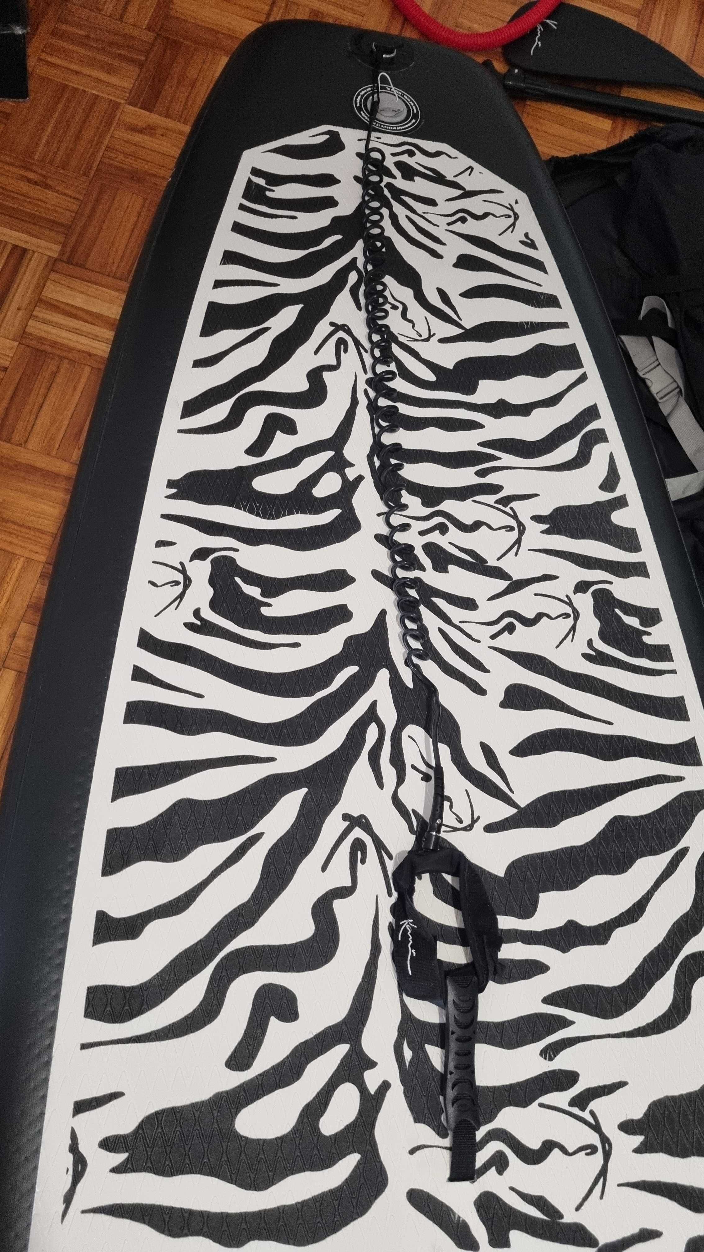 **NOVO** Prancha de Paddle da Karl Kani