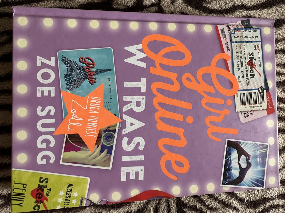 Zoe Sugg Girl Online, W trasie