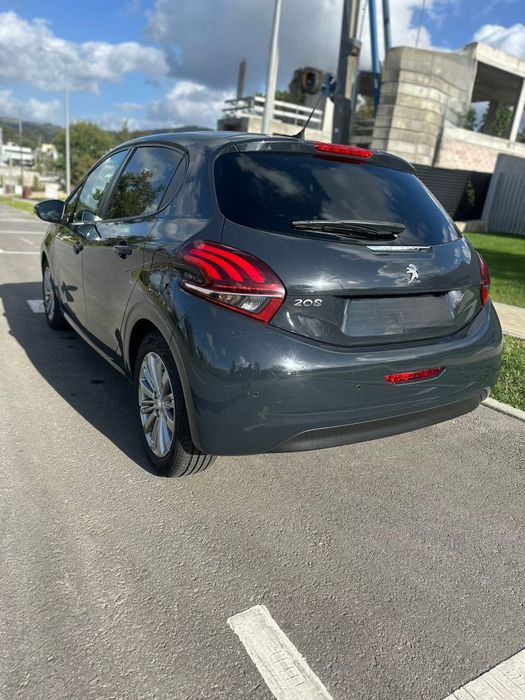 Peugeot 208 Nacional