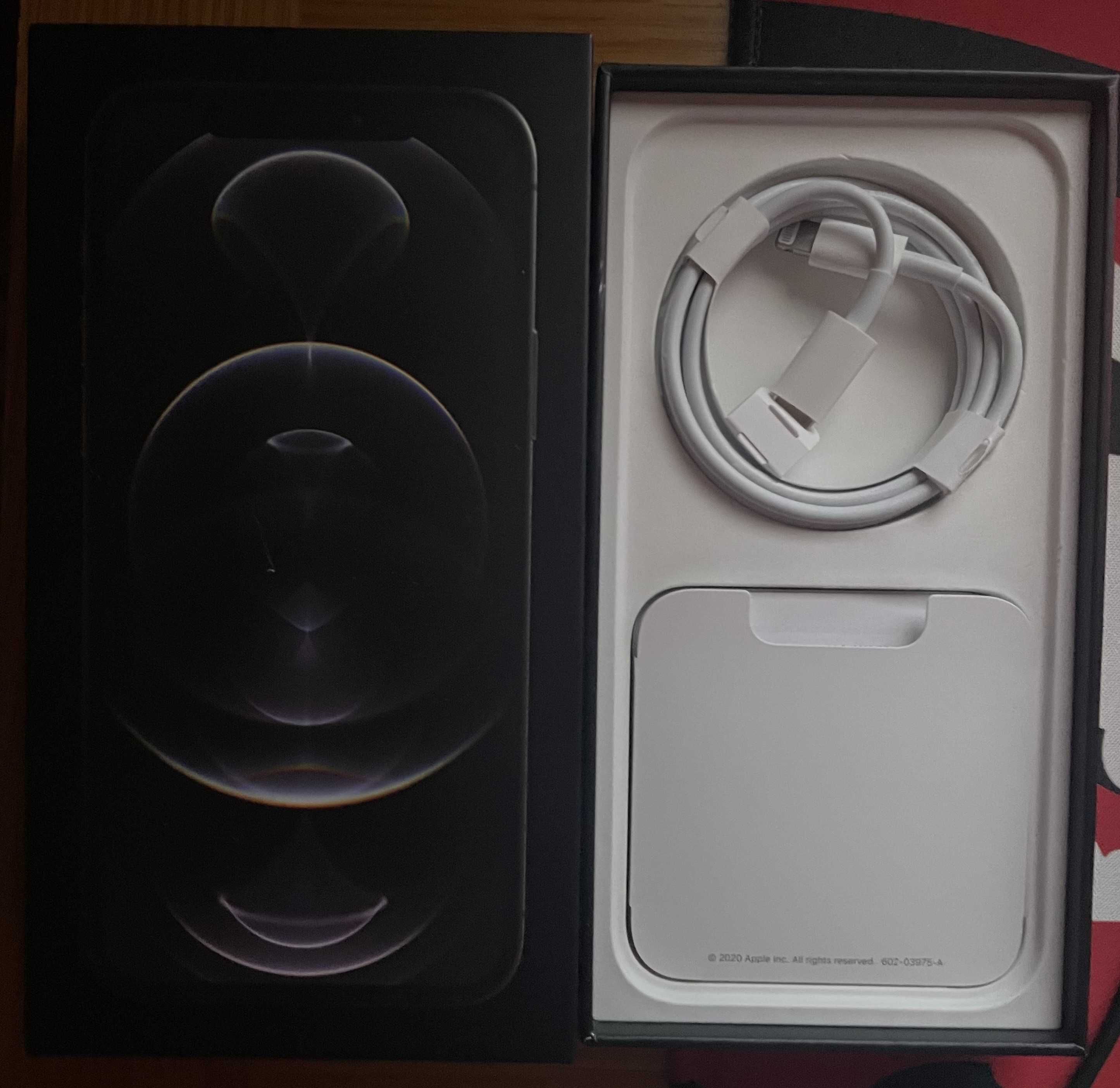 Iphone 12 Pro // 128GB // Extras