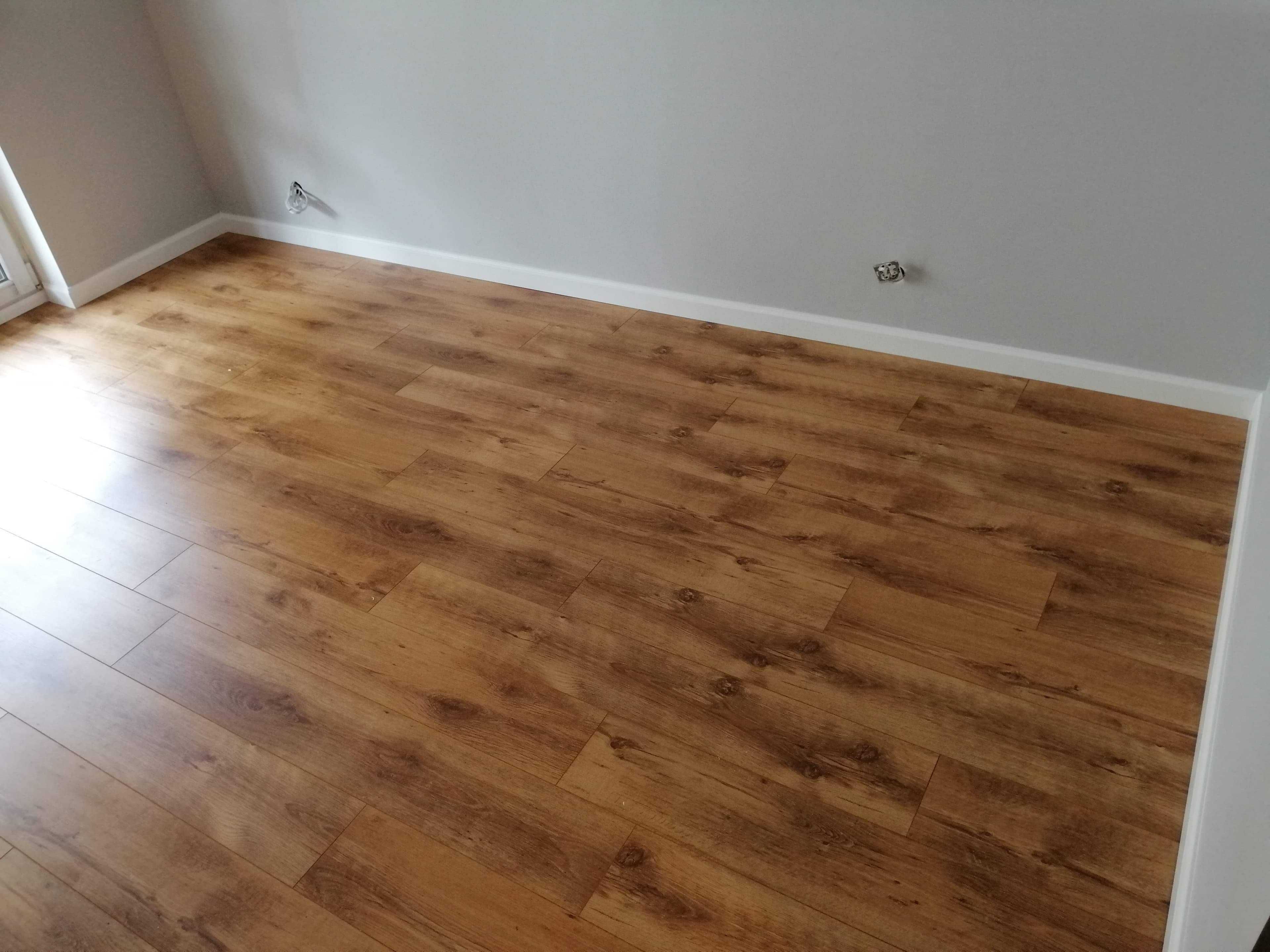 Panele ,podłoga laminowana Sensa -Promocja SIERPIEŃ