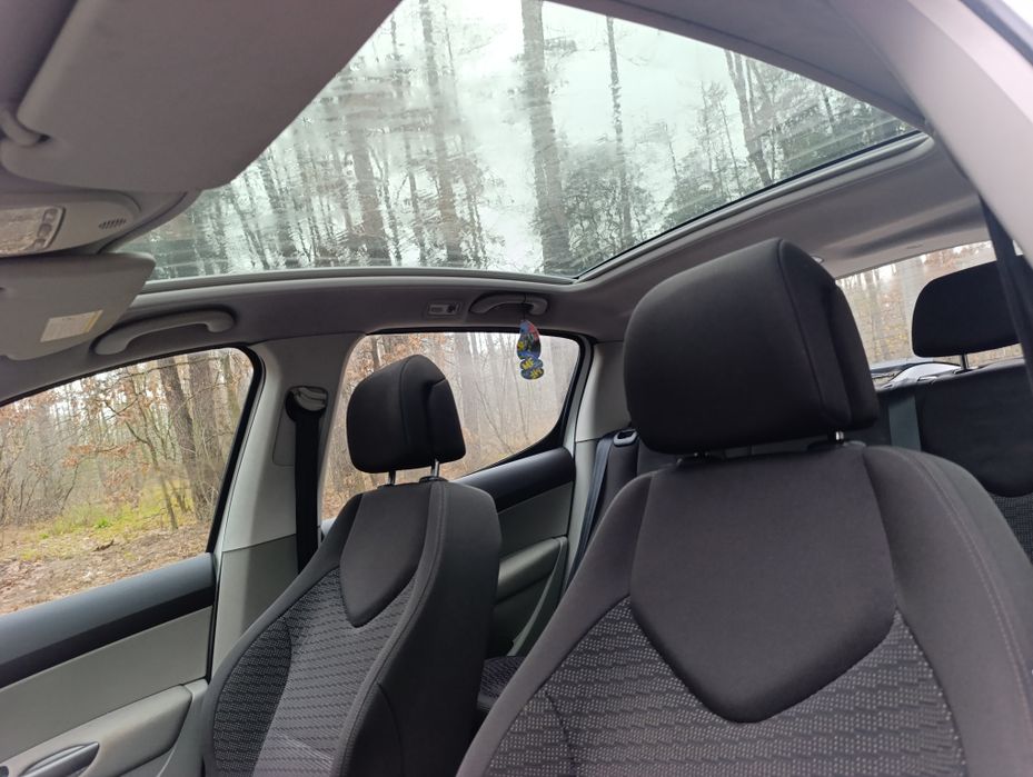 Пежо 308 автомат, клімат,панорама