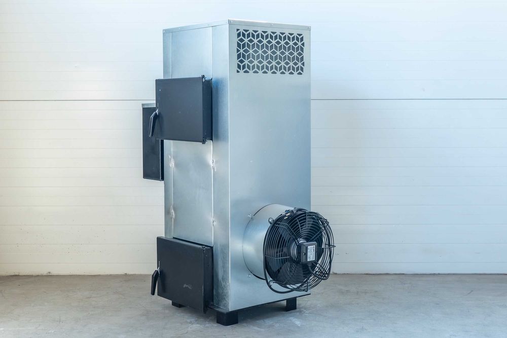 Nagrzewnica warsztatowa piec nadmuchowy 30kw koza na drewno+olej
