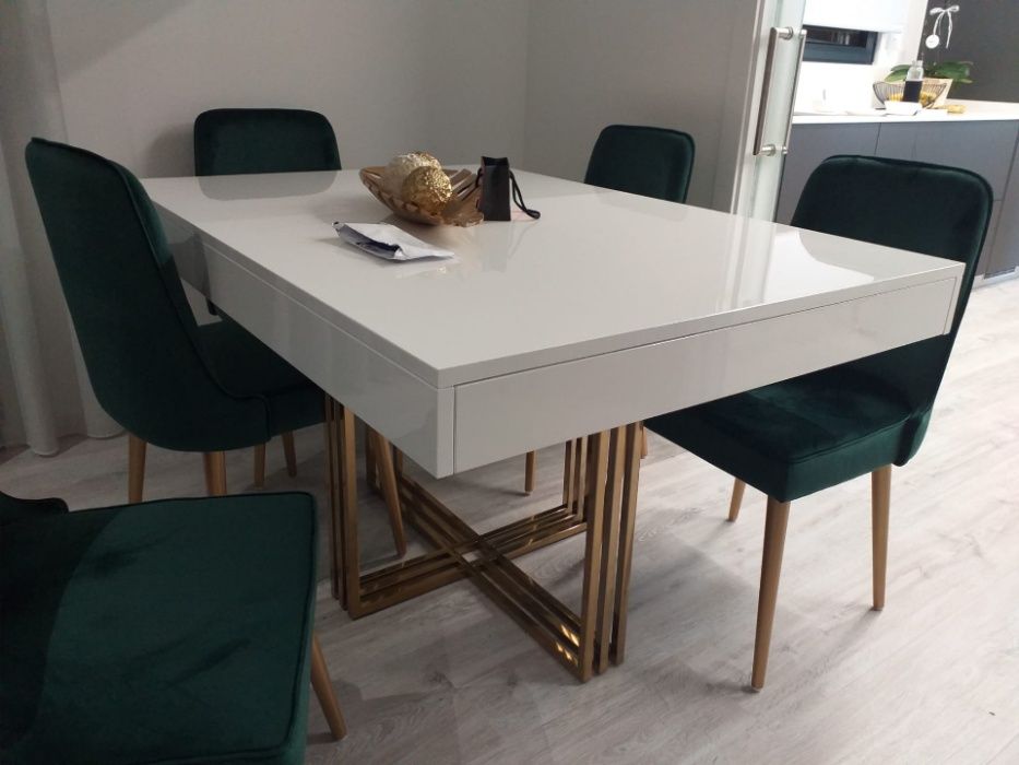 Mesa Jantar Extensível Branco Brilho e Inox Dourado