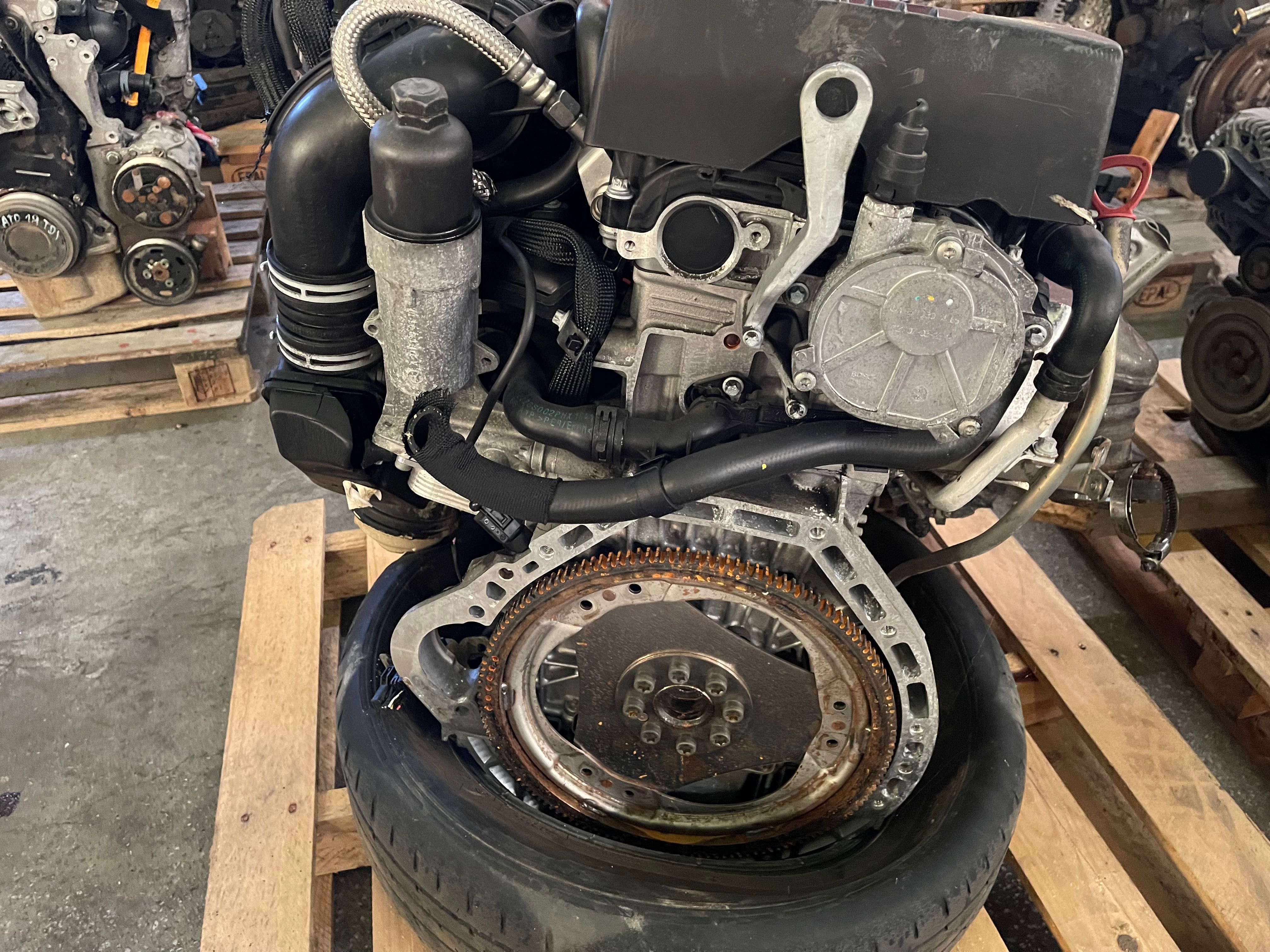 Motor Mercedes W203 C180 KOMPRESSOR 143 CV MOTOR 271.946 / 271946