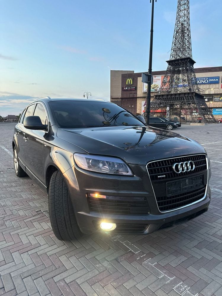 Ауди Q7 3л дизель