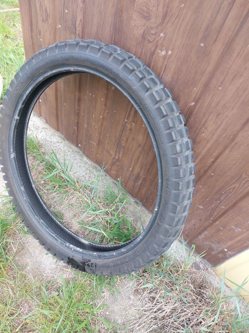 Michelin Anakee Wild 150/70 R17 + Continental 90/90-21
Anakee Wild
150