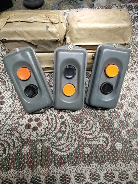 Продам кнопку нові