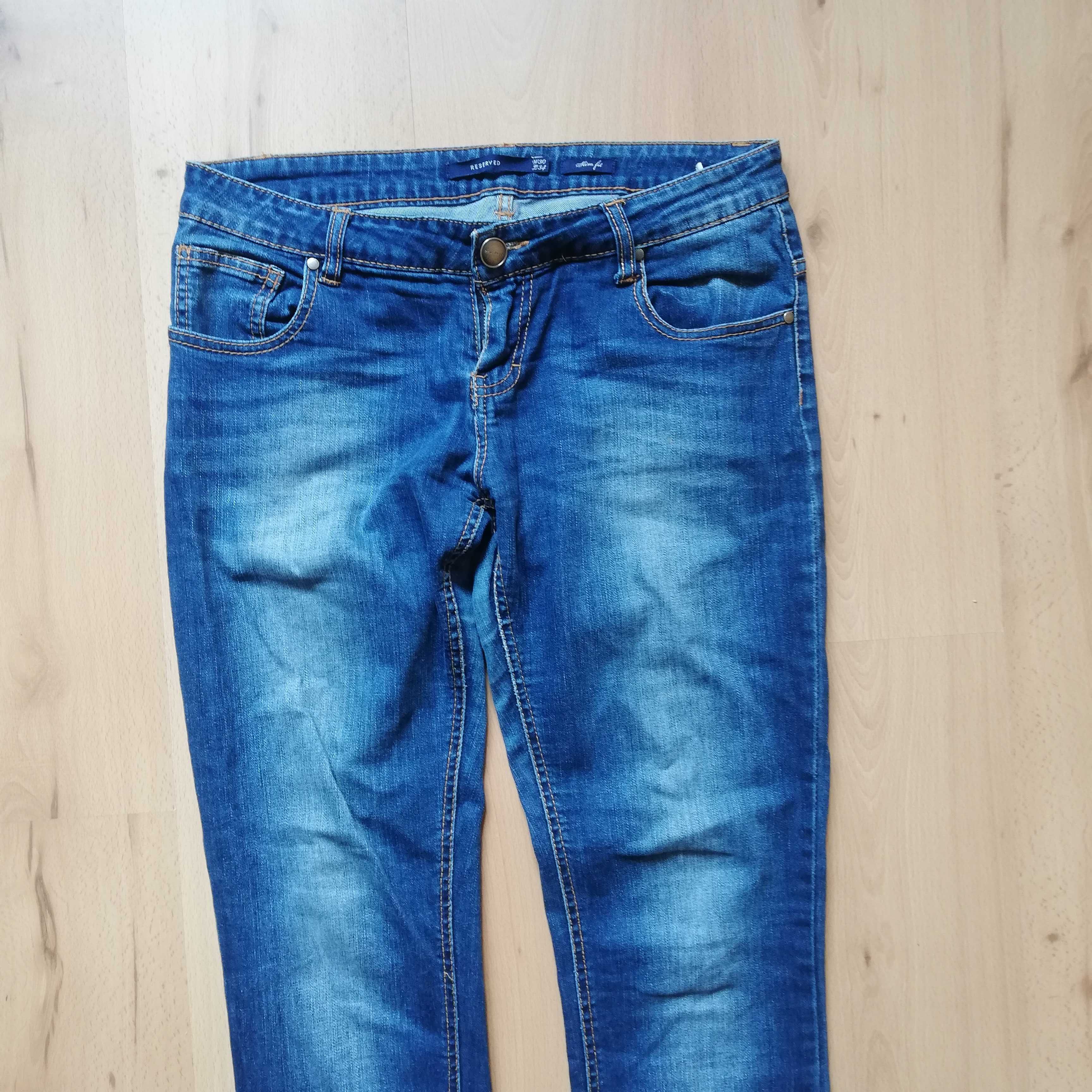 Spodnie jeansowe damskie Reserved roz W 30 slim fit