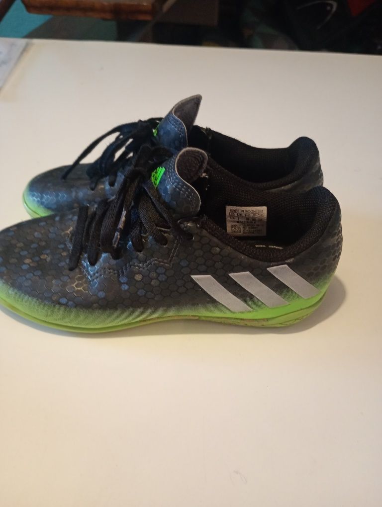 Buty turfy na sprzedaż