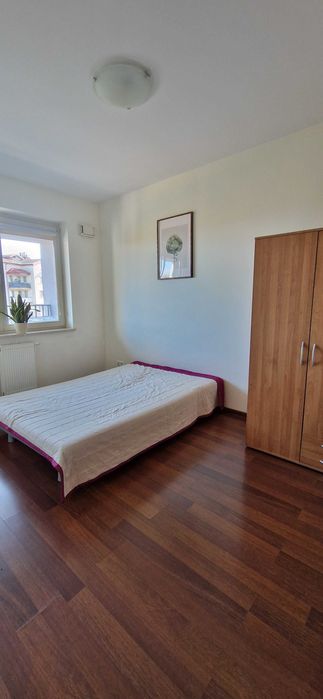 Dwa oddzielne przestronne pokoje z osobną kuchnią i balkonem Ursus