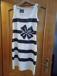 Vestido Moschino branco e preto