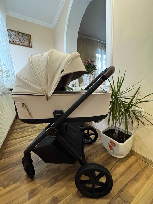 Легка дитяча коляска 2в1 Carrello Ultra2025