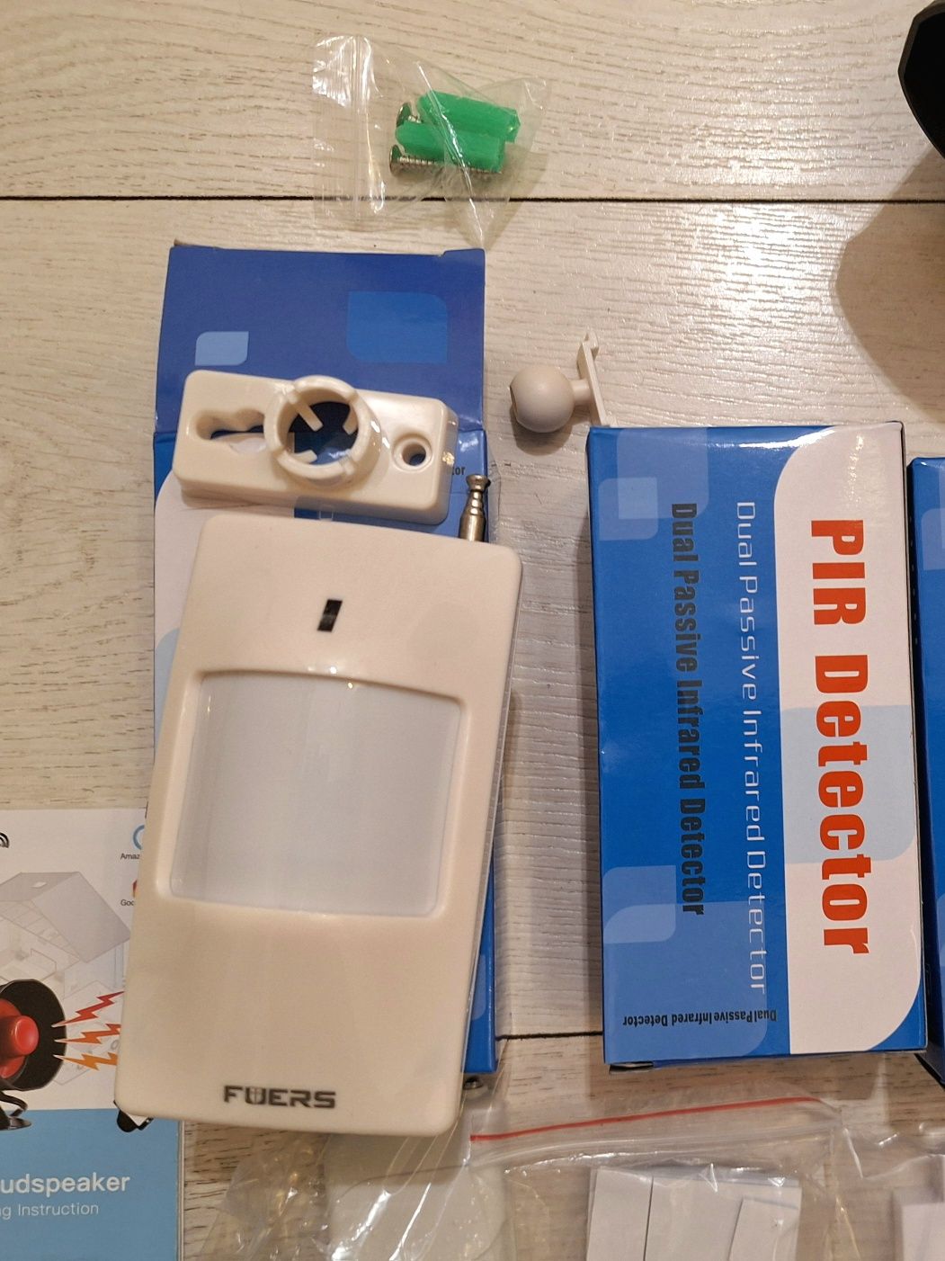 Tuya inteligentny domowy system alarmowy WiFi