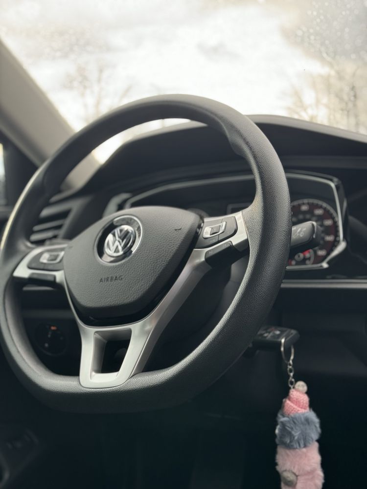 Volkswagen Jetta 2018