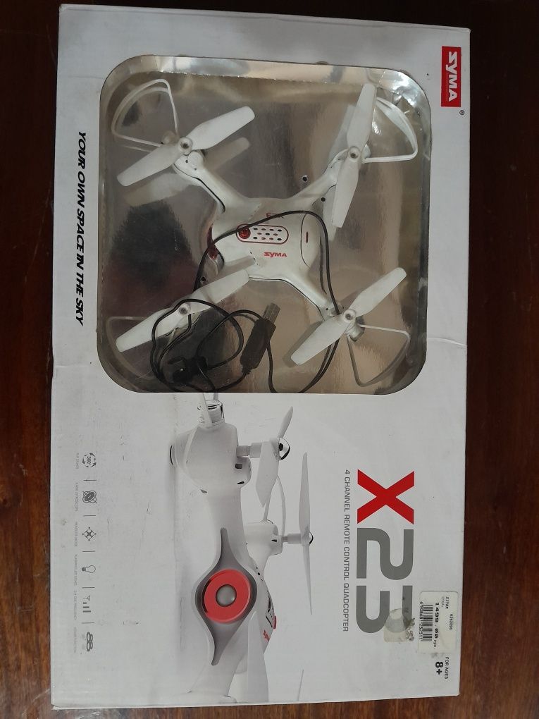 Квадрокоптер SYMA X23