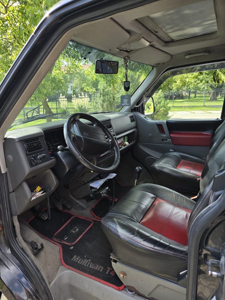 Multivan T4 2.5 TDI 102KM MANUAL klimatronik 7 miejsc