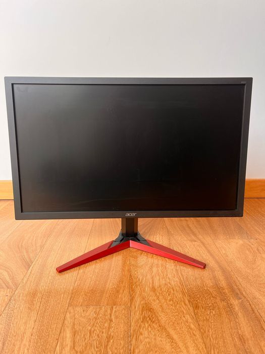 Zestaw Komputer gamingowy Ryzen 7, 2700 24GBRAM RTX 2060 + Monitor