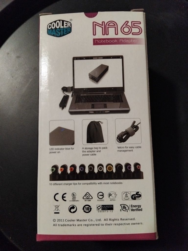 Carregador universal para notebook