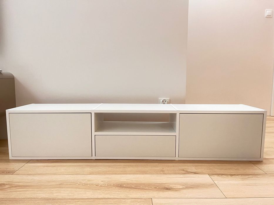Szafka RTV wisząca biała